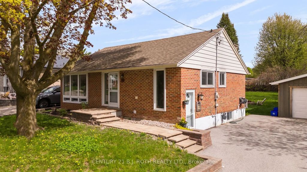 243 Wellington Street E Main Level, Barrie