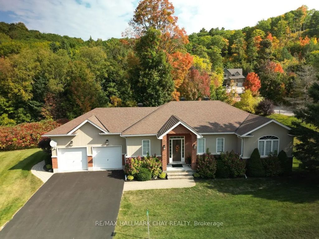32 Valleycrest Drive, Oro-Medonte