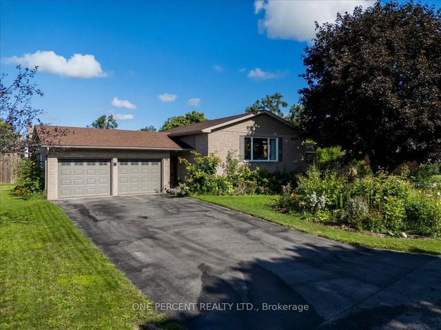 25 Bertram Drive, Springwater