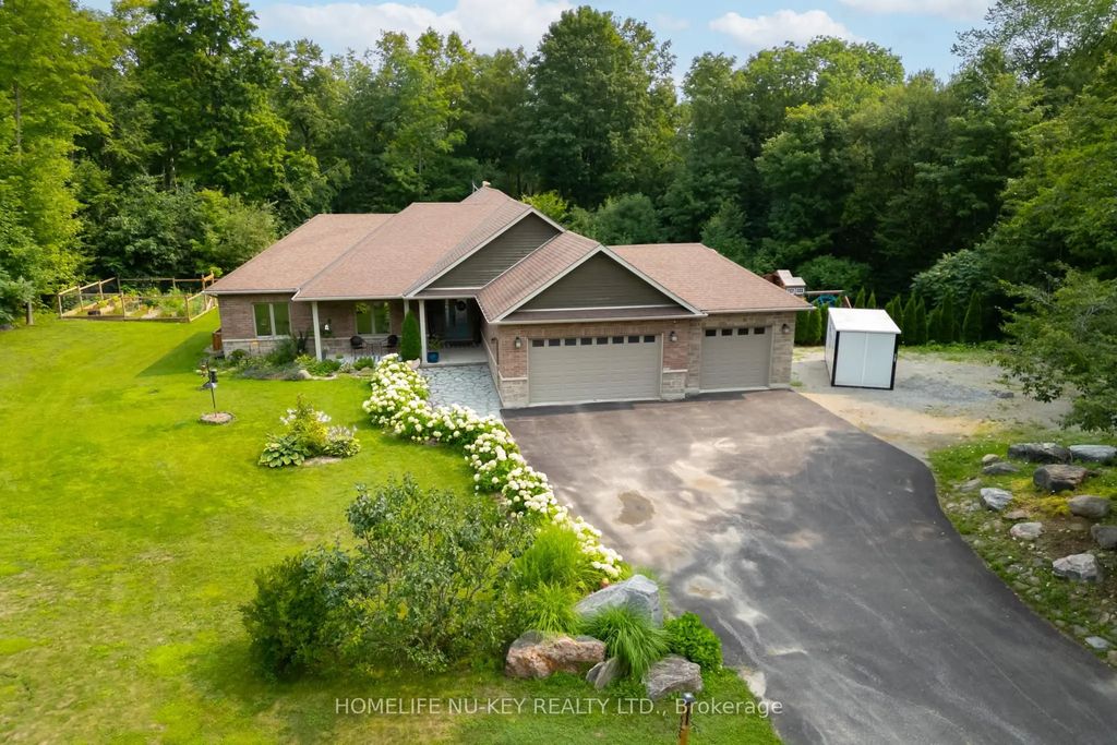 1655 Georgian Heights Boulevard, Severn
