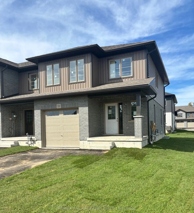 18 Beverly Street, Springwater