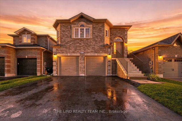 61 Mcintyre Drive, Barrie
