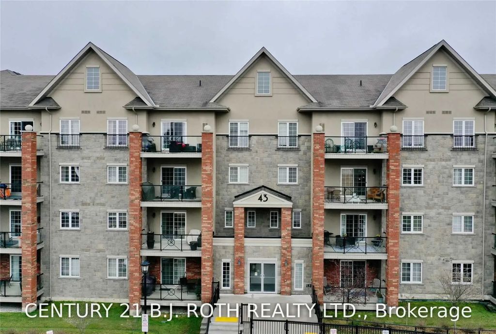 43 Ferndale Drive 104, Barrie