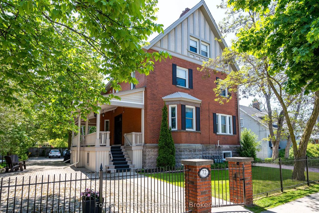 72 Third Street 1, Collingwood