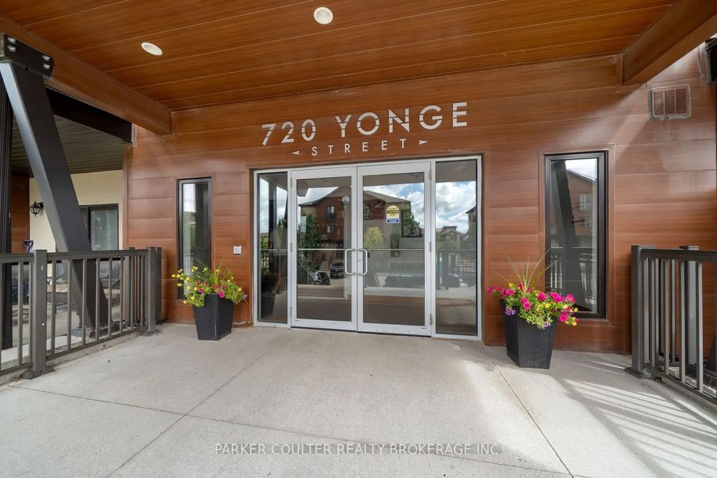 720 Yonge Street 316, Barrie