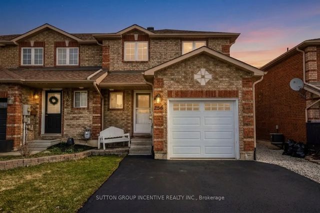 256 Dunsmore Lane, Barrie