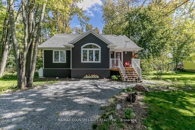 2589 Lakeshore Drive, Ramara