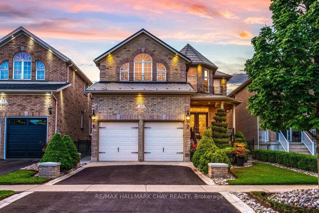 12 Parisian Crescent, Barrie