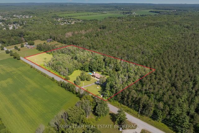 1765 Flos Road 4 N/a W, Springwater
