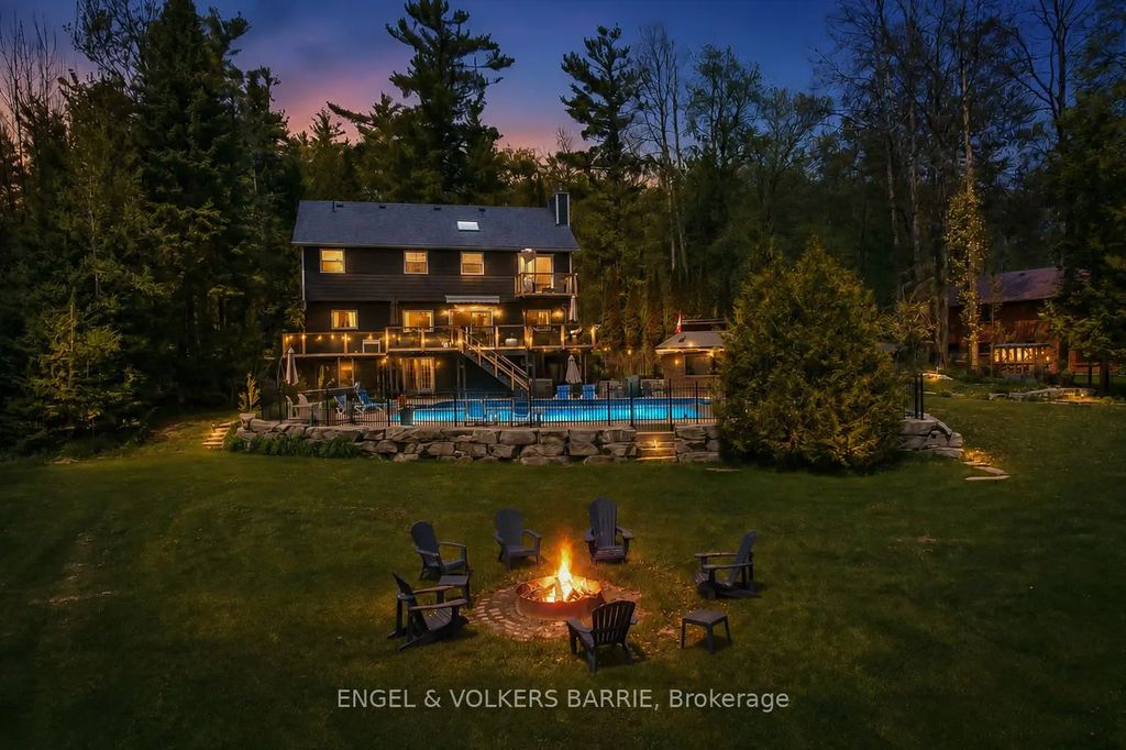 1441 Hendrie Road, Springwater