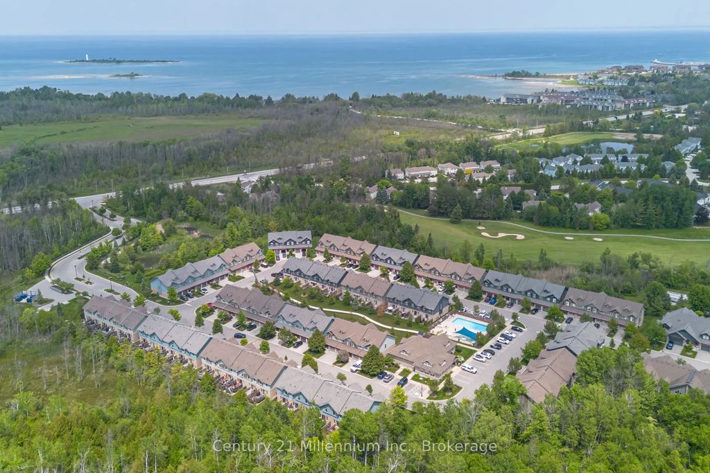 37 Silver Glen Boulevard 37, Collingwood