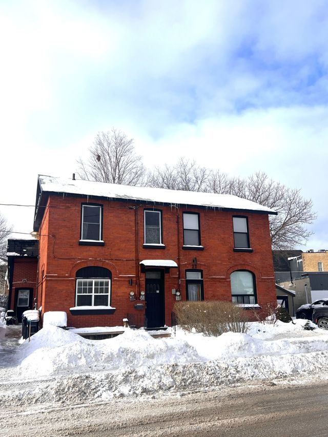 22 St. Paul Street, Collingwood
