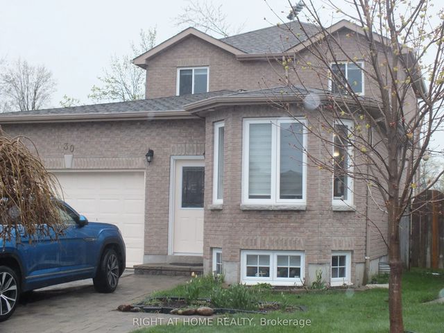 30 Brighton Road, Barrie