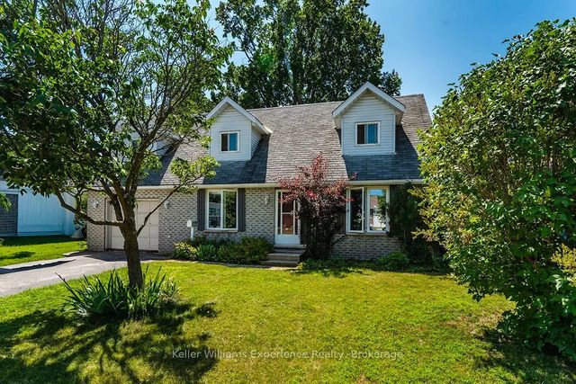 4 Dunlop Street, Penetanguishene