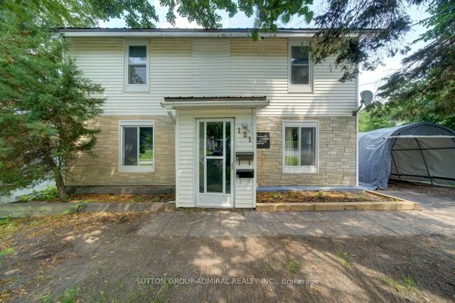 121 Seventh Street Upper 2 Floors, Midland