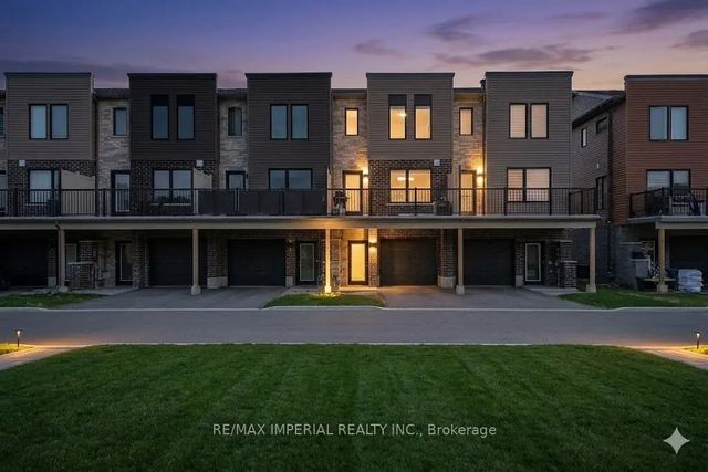 61 Fairlane Avenue, Barrie