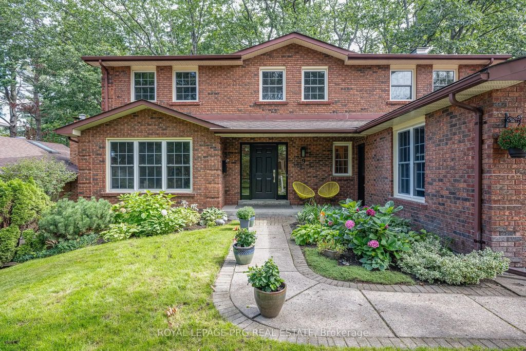 9 Oakridge Drive, Barrie