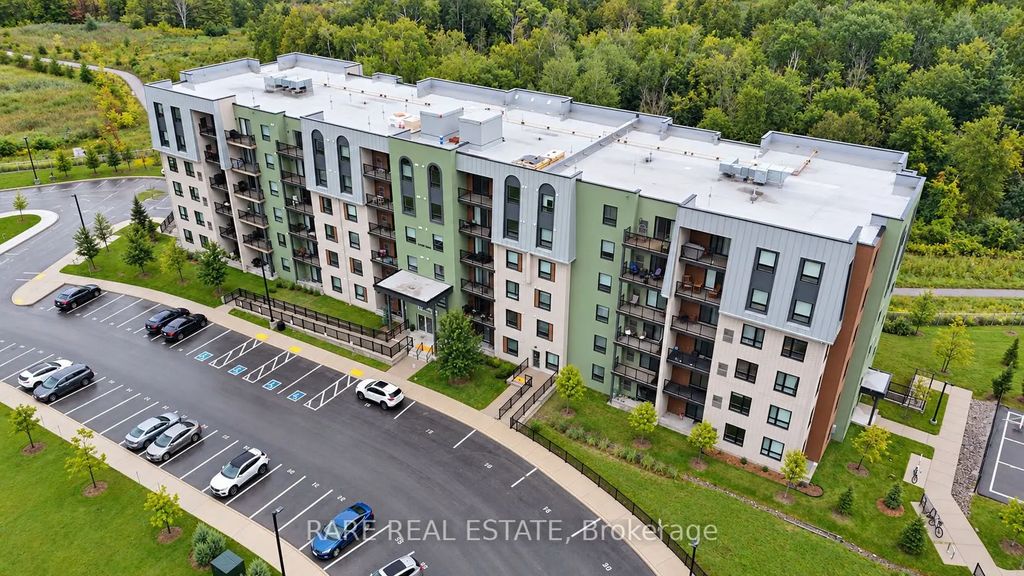 5 Chef Lane 101, Barrie