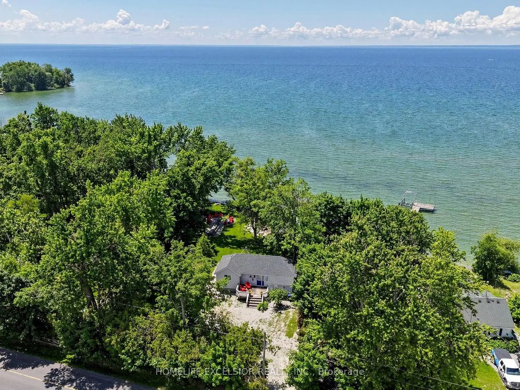 2156 Lakeshore Drive, Ramara
