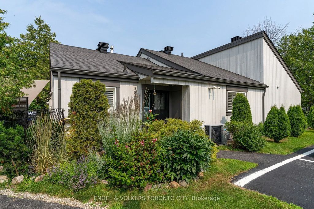 444 Oxbow Crescent, Collingwood