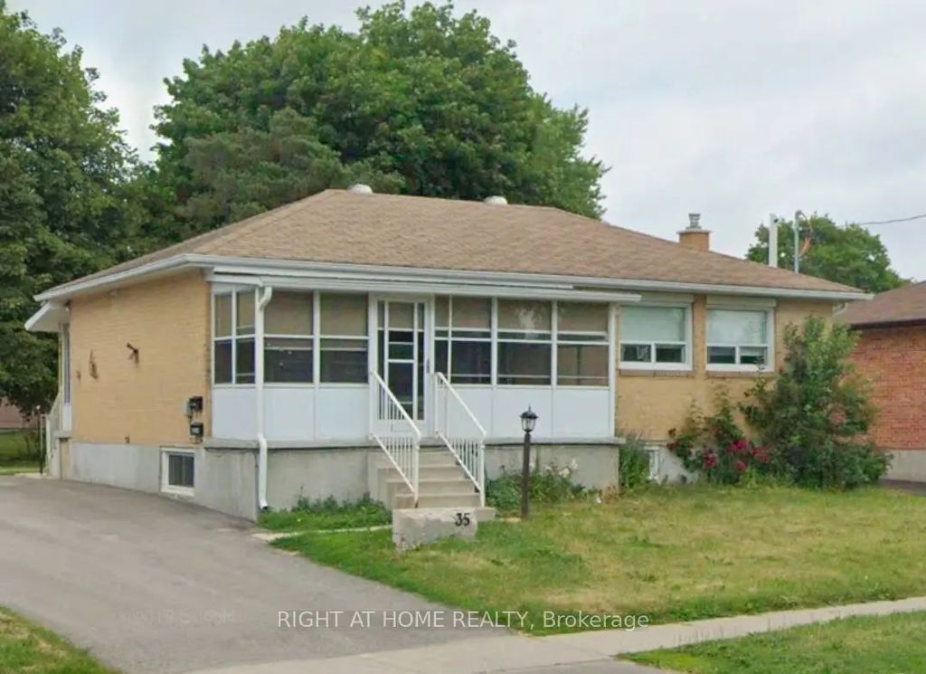 35 Oak Street Lower, Barrie