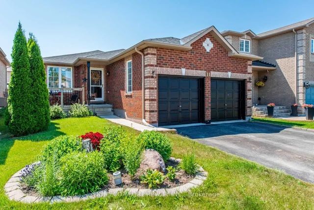 11 Catherine Drive Lower, Barrie