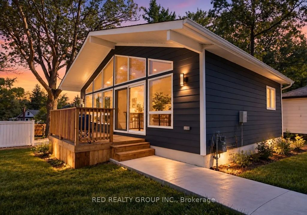 11 13th Street S, Wasaga Beach