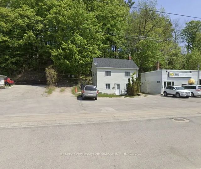 200 Blake Street, Barrie