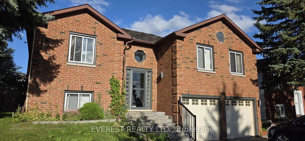 88 Shakespeare Crescent, Barrie
