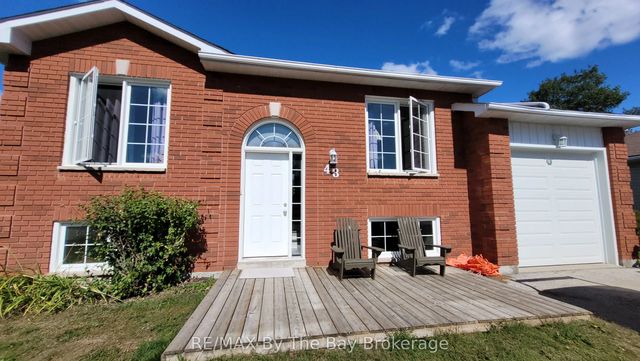 48 Caribou Trail Basement, Wasaga Beach