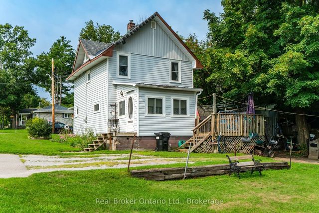 179 Seventh Street, Midland
