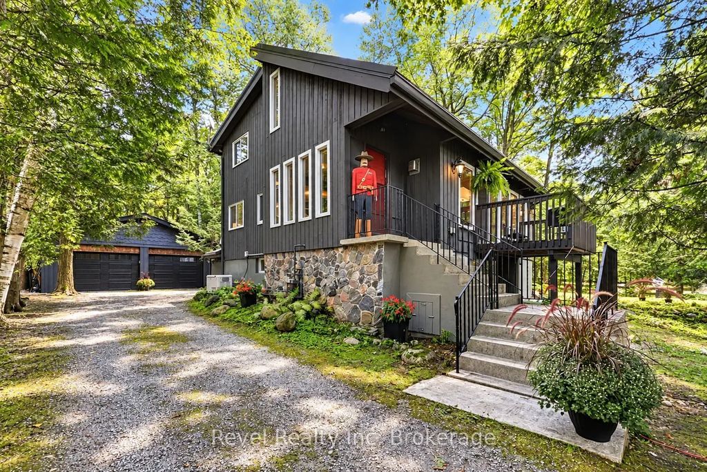 33 Greenwood Drive, Tiny