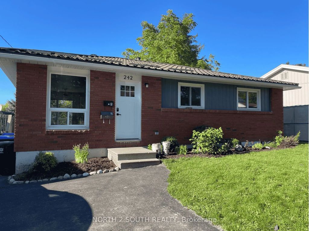242 Jeanne Street Upper Level, Midland