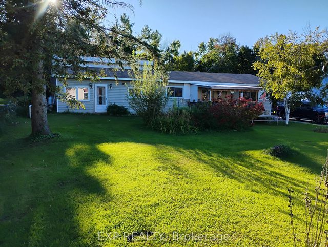 4044 Bayview Avenue, Ramara