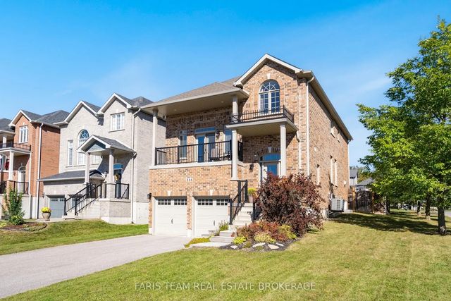 144 Jewel House Lane, Barrie