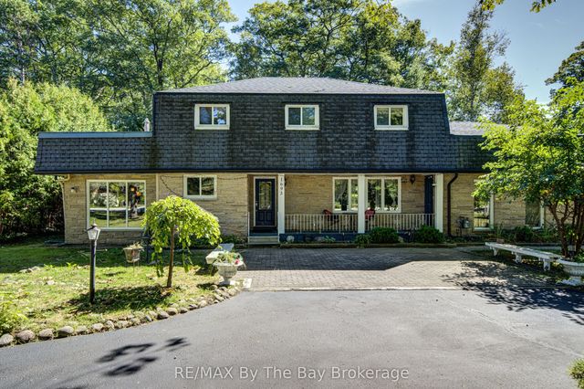 1693 River Road W, Wasaga Beach