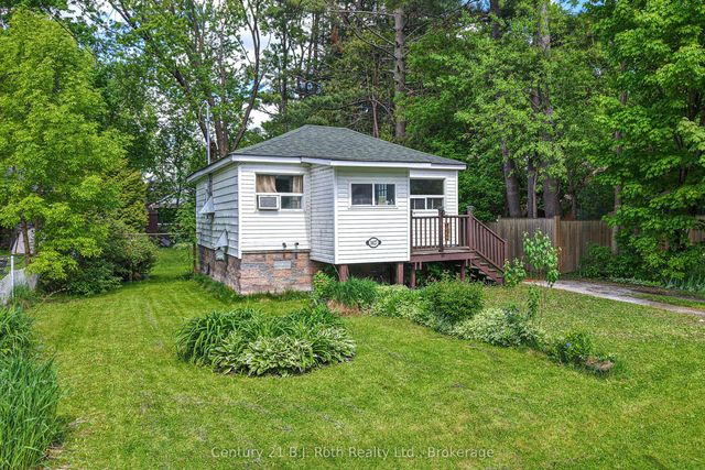 3427 Coronation Avenue, Severn
