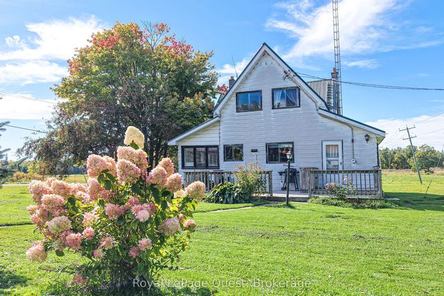 2750 Fairgrounds Road, Ramara