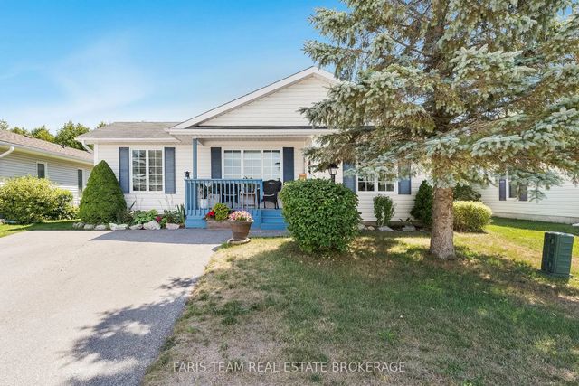 61 Pennsylvania Avenue, Wasaga Beach