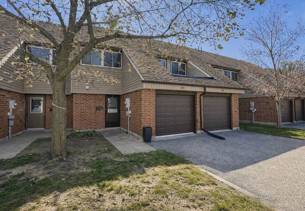 441 Barrie Road 29, Orillia