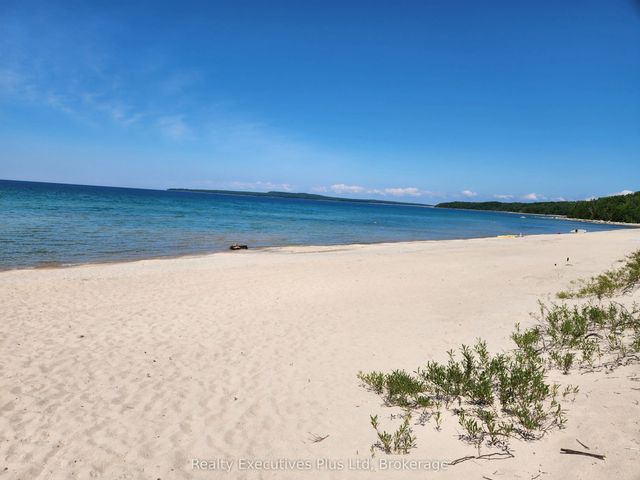 Lt 165 Zhingos Lane, Christian Island 30