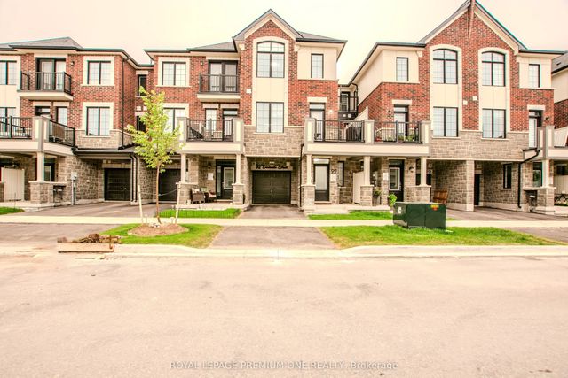 92 Ennerdale Street, Barrie