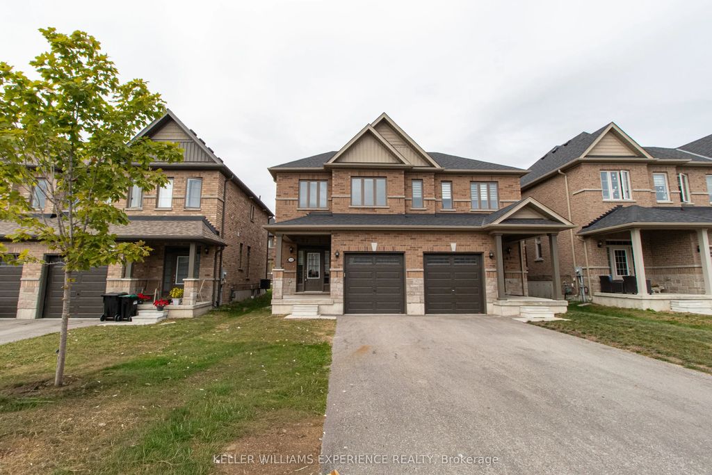 55 Copperhill Heights, Barrie