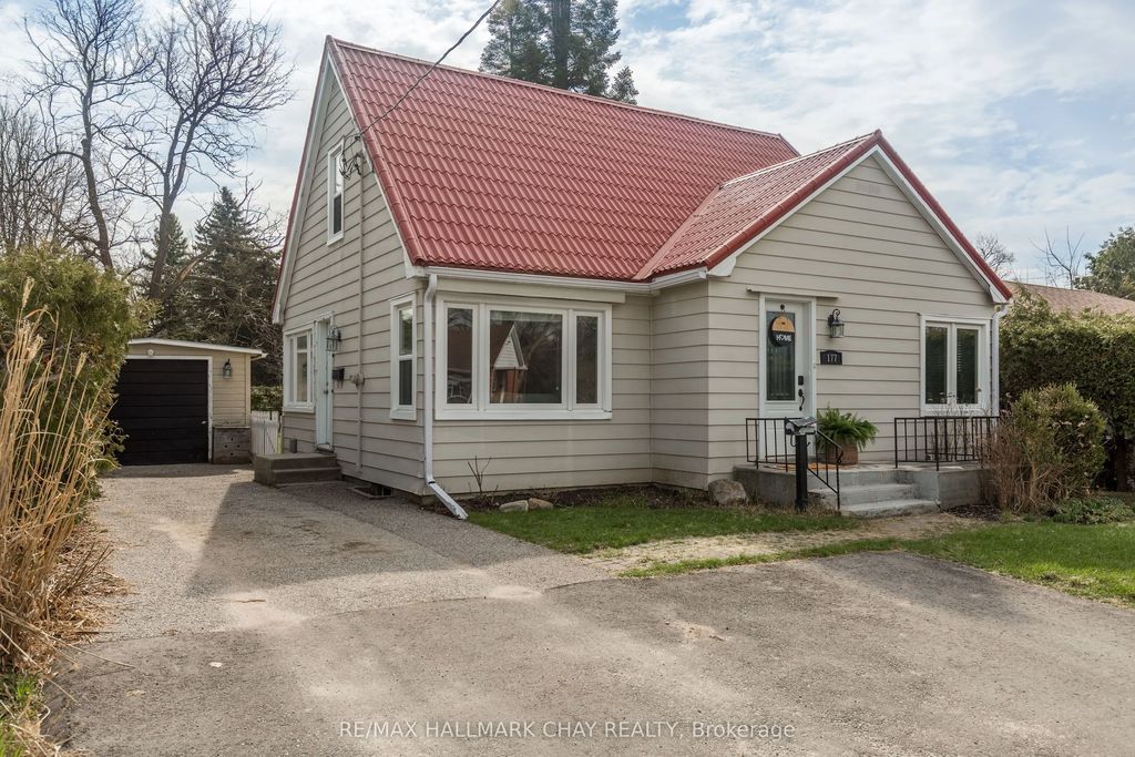 177 Duckworth Street, Barrie