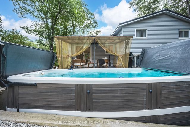 275 Sunnidale Road, Wasaga Beach