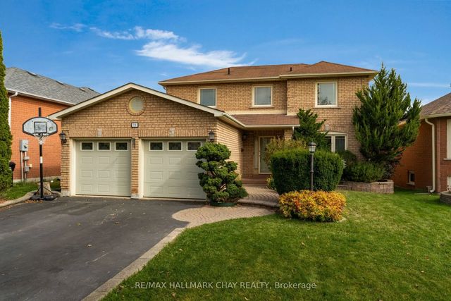 73 Brown Street, Barrie