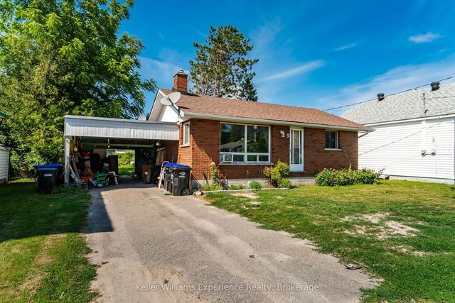 9 Wolfe Street, Penetanguishene