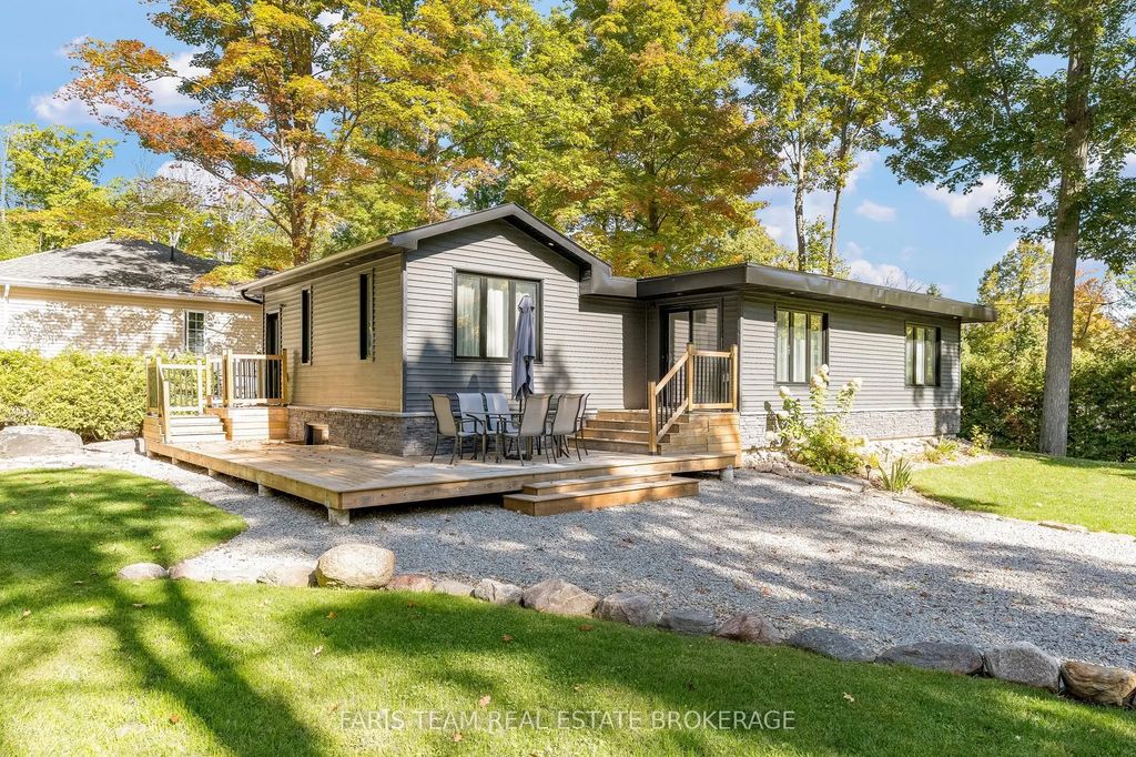 1720 Tay Point Road, Penetanguishene