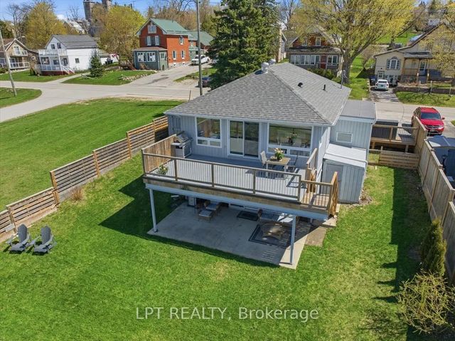 45 Water Street, Penetanguishene