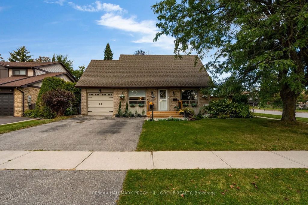 48 Oren Boulevard, Barrie